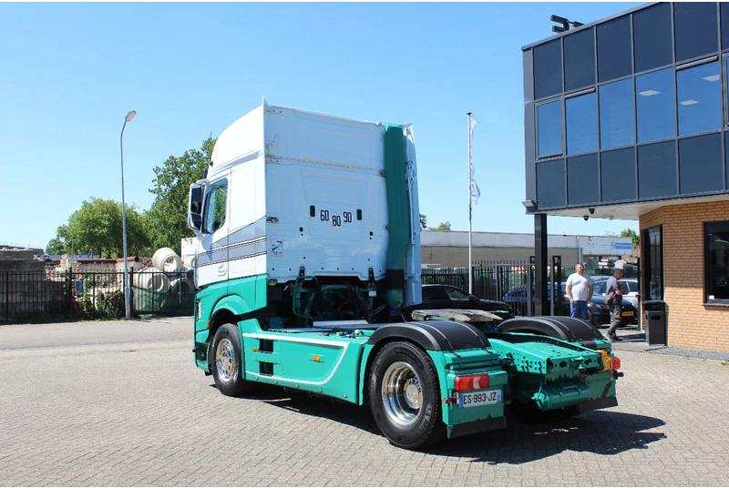Mercedes-Benz Actros 1845 * EURO6 * 4X2 * 2 TANK * CHASSIS NOT 2018 * - Sattelzugmaschine: das Bild 3 Mercedes-Benz Actros 1845 * EURO6 * 4X2 * 2 TANK * CHASSIS NOT 2018 * - Sattelzugmaschine: das Bild 3