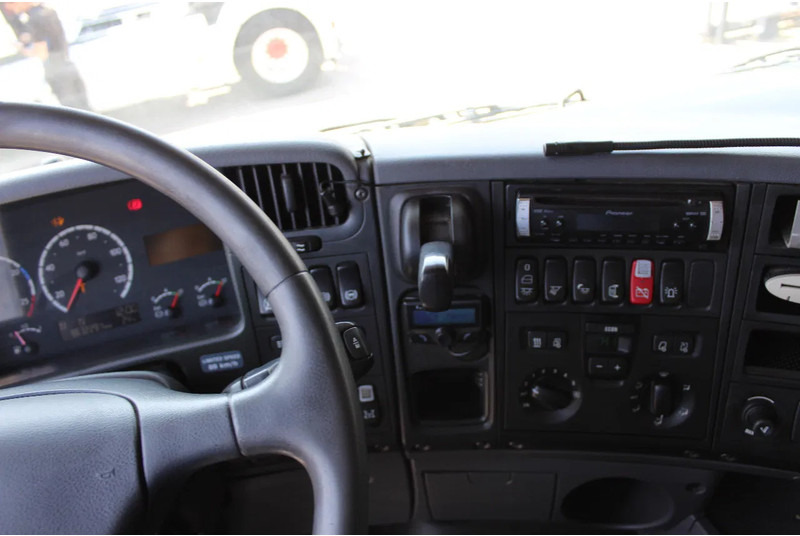 Sattelzugmaschine Scania R420 * RETARDER * 4X2 *: das Bild 17