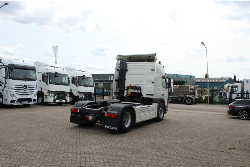 Volvo FM 380 * hydraulic * 4x2 * - Sattelzugmaschine: das Bild 4 Volvo FM 380 * hydraulic * 4x2 * - Sattelzugmaschine: das Bild 4