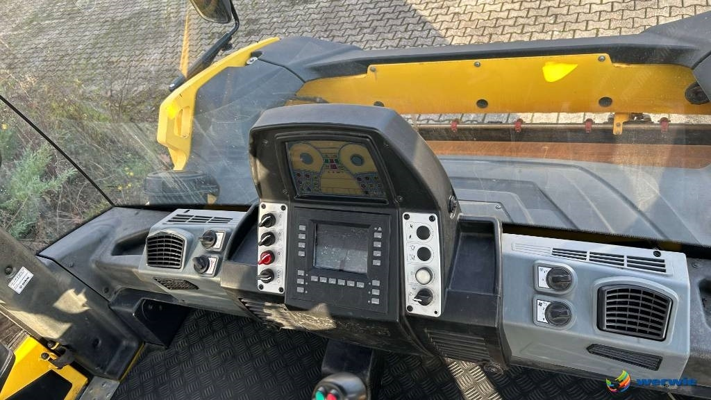 Straßenwalze Bomag BW 206 AD-5 AM: das Bild 13