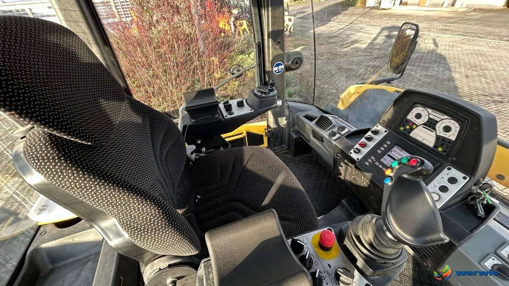 Straßenwalze Bomag BW 206 AD-5 AM: das Bild 12