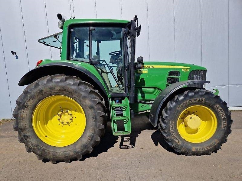 John Deere 6930 Premium AP - Traktor: das Bild 2 John Deere 6930 Premium AP - Traktor: das Bild 2