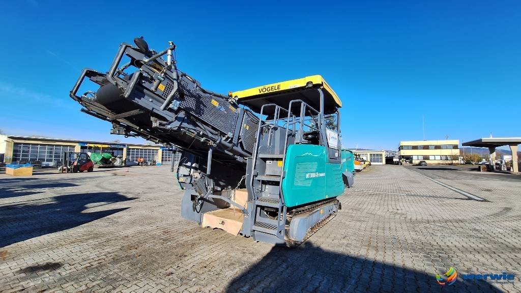Vögele MT 3000-2i - Asphaltfertiger/ Straßenfertiger: das Bild 2 Vögele MT 3000-2i - Asphaltfertiger/ Straßenfertiger: das Bild 2