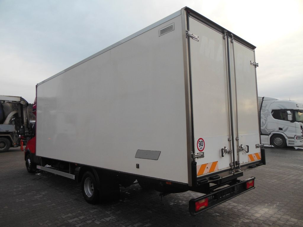 Iveco DAILY 60C15 Iveco DAILY 60C15 - Koffer Transporter: das Bild 4 Iveco DAILY 60C15 Iveco DAILY 60C15 - Koffer Transporter: das Bild 4