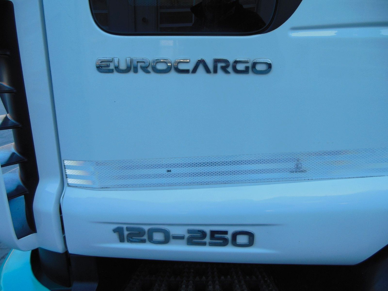 Iveco EUROCARGO 120E25, VOLL LUFT, PRITSCHE 9,1 M!!! - Pritsche LKW: das Bild 5 Iveco EUROCARGO 120E25, VOLL LUFT, PRITSCHE 9,1 M!!! - Pritsche LKW: das Bild 5