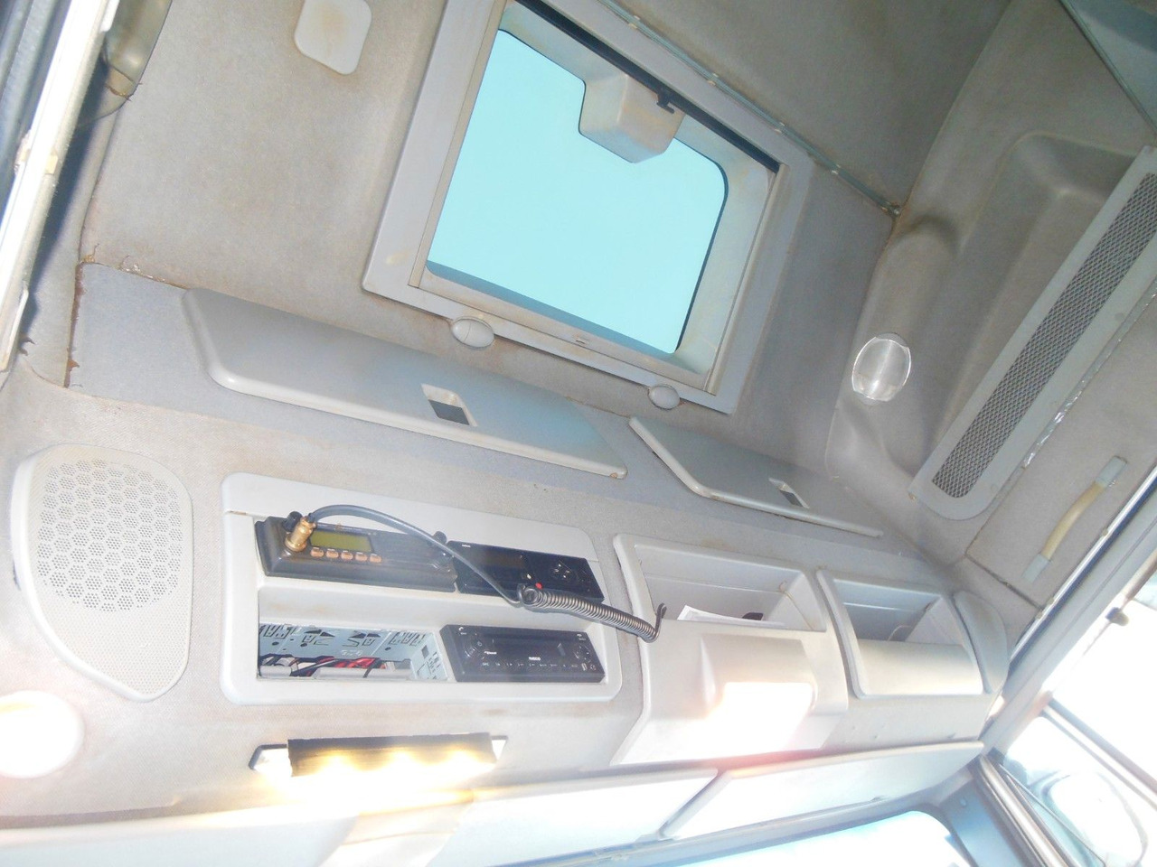 Pritsche LKW neu kaufen Iveco EUROCARGO 120E25, VOLL LUFT, PRITSCHE 9,1 M!!!: das Bild 19