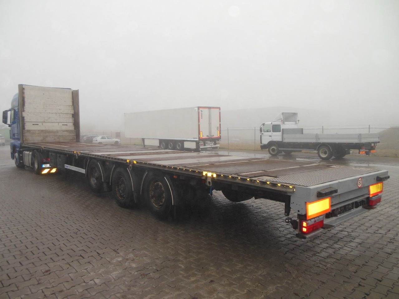 Panav NP036, LOWDECK, 2 LIFTACHSE, CONTAINER TWISTLOCK - Pritschenauflieger/ Plattformauflieger: das Bild 4 Panav NP036, LOWDECK, 2 LIFTACHSE, CONTAINER TWISTLOCK - Pritschenauflieger/ Plattformauflieger: das Bild 4