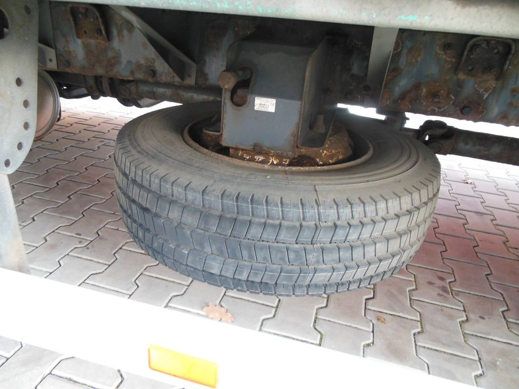 Pritsche Transporter Renault MIDLUM DXI 180.08: das Bild 8