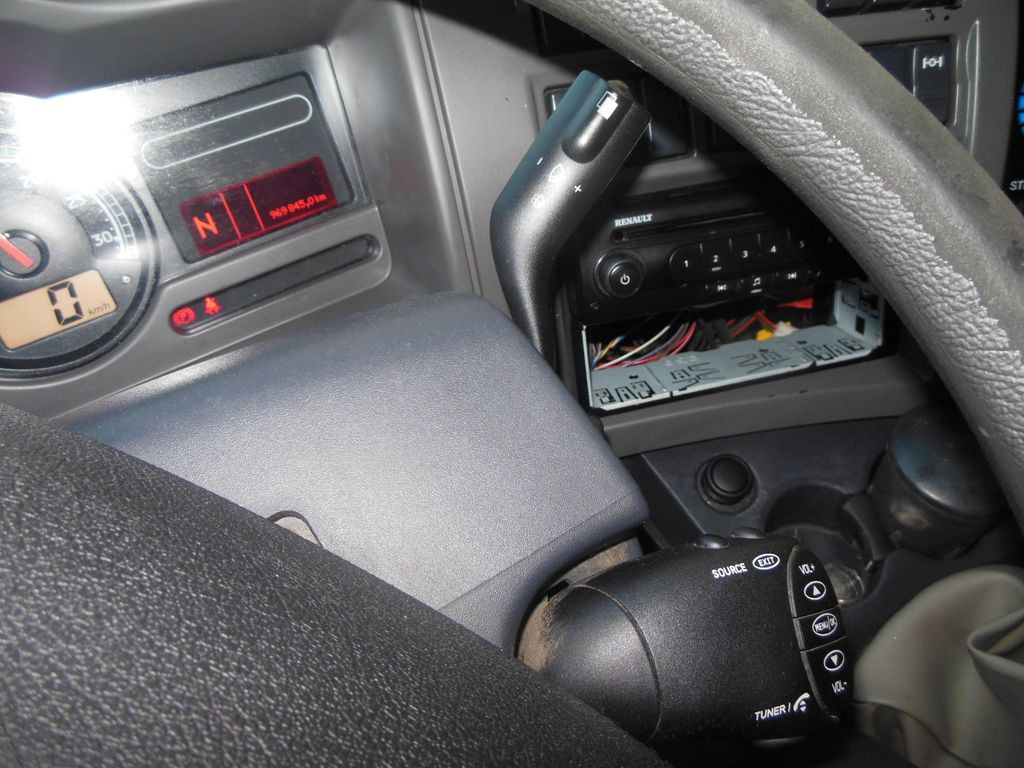 Pritsche Transporter Renault MIDLUM DXI 180.08: das Bild 21