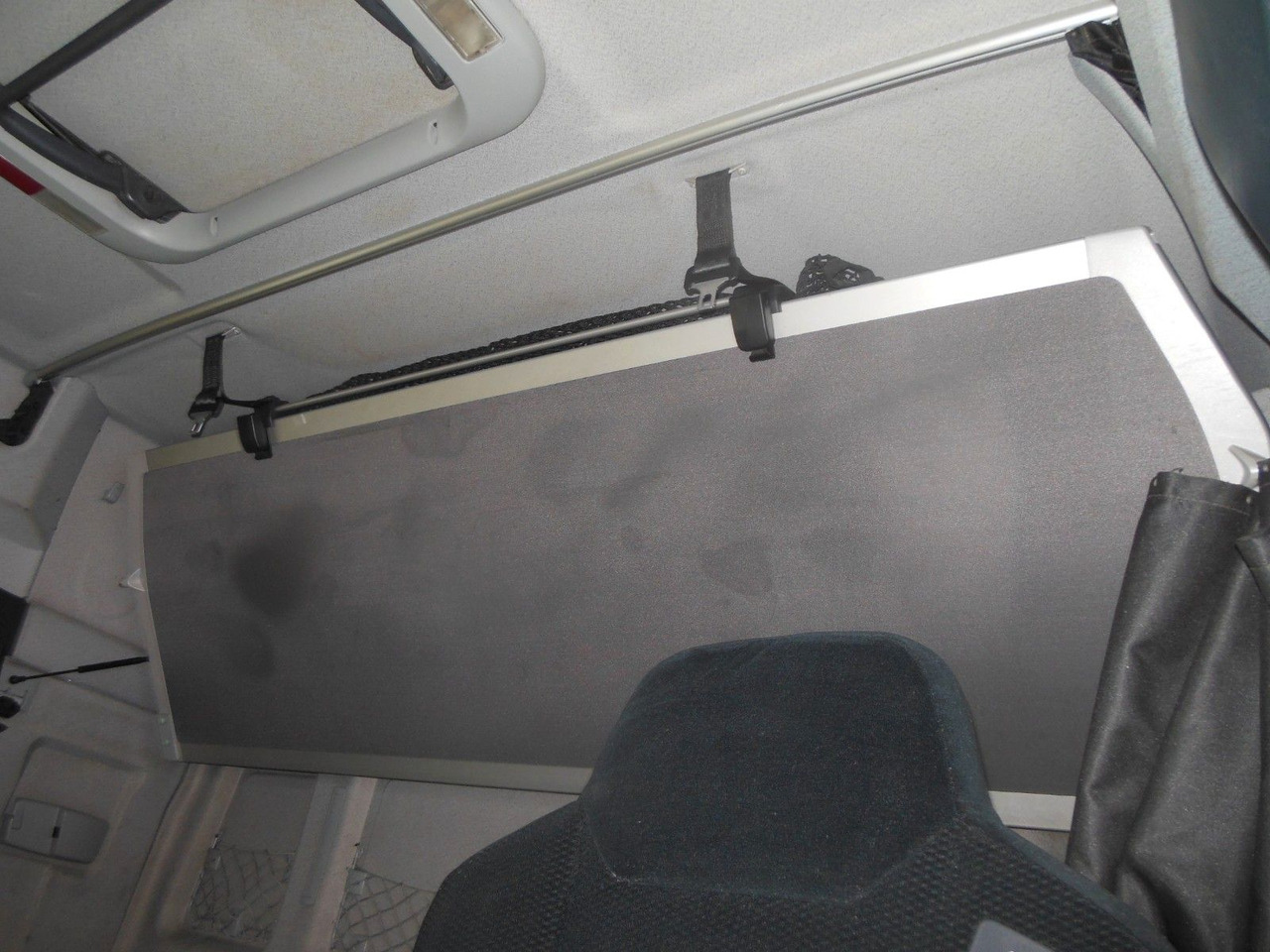 Sattelzugmaschine MAN TGX 18.480 LLS-U, LOWDECK + KRONE MEGA MAN TGX 18.480 LLS-U, LOWDECK: das Bild 11 Sattelzugmaschine MAN TGX 18.480 LLS-U, LOWDECK + KRONE MEGA MAN TGX 18.480 LLS-U, LOWDECK: das Bild 11