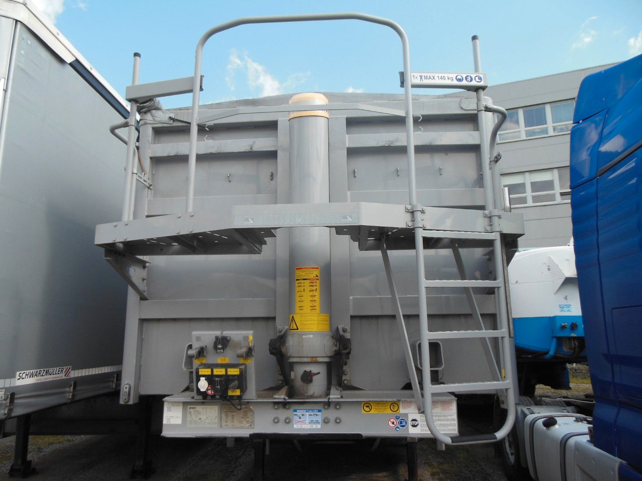 Kipper Auflieger Stas S300CX, 49m3, ADR, 9 TONE ACHSEN,WIE NEUE-TOP!!!: das Bild 19 Kipper Auflieger Stas S300CX, 49m3, ADR, 9 TONE ACHSEN,WIE NEUE-TOP!!!: das Bild 19