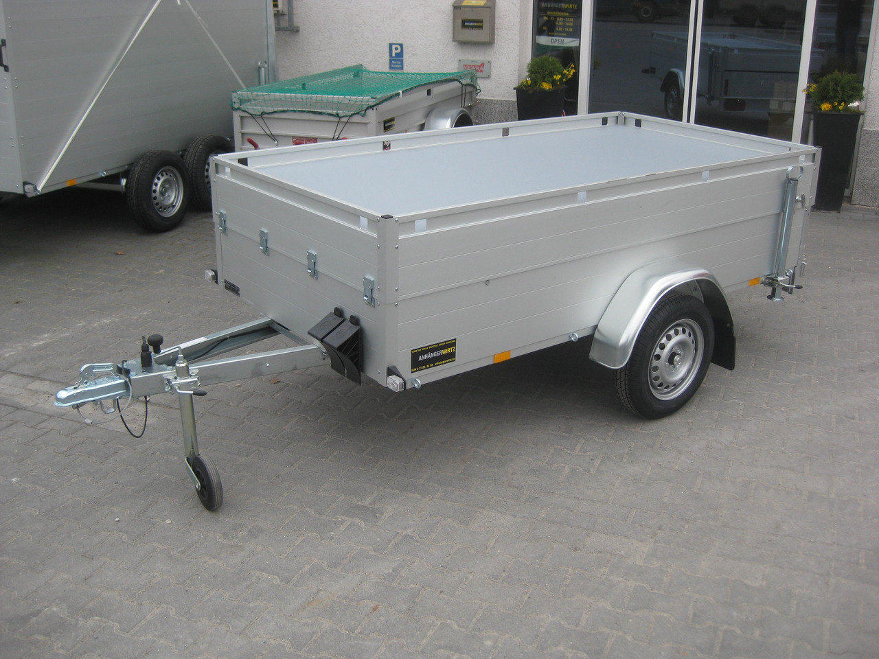 ALUBOXX Deckelanhänger GT 750 HT 251x126x48cm (S) 750kg - PKW Anhänger: das Bild 3 ALUBOXX Deckelanhänger GT 750 HT 251x126x48cm (S) 750kg - PKW Anhänger: das Bild 3