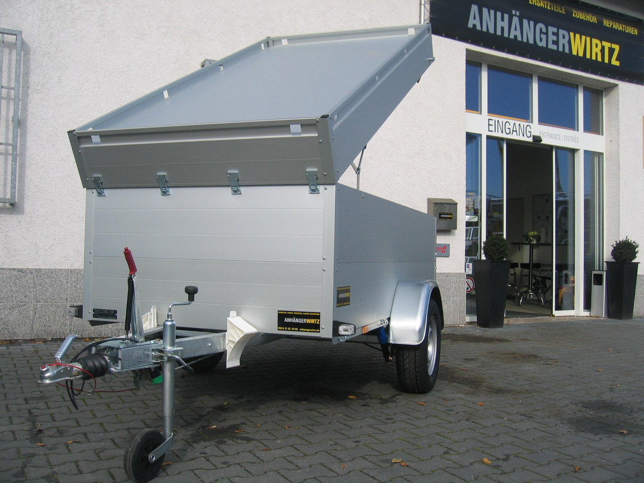 ALUBOXX Deckelanhänger GTB 1200 VT1 251x126x83cm (S) 1160kg Januar Aktion - PKW Anhänger: das Bild 1 ALUBOXX Deckelanhänger GTB 1200 VT1 251x126x83cm (S) 1160kg Januar Aktion - PKW Anhänger: das Bild 1
