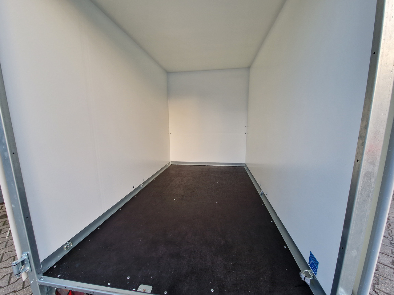 Brenderup Cargo Dynamic CD260 BD 260x150x185cm Hecktüren Wabenwände (S) 1300kg - Koffer Anhänger: das Bild 5 Brenderup Cargo Dynamic CD260 BD 260x150x185cm Hecktüren Wabenwände (S) 1300kg - Koffer Anhänger: das Bild 5