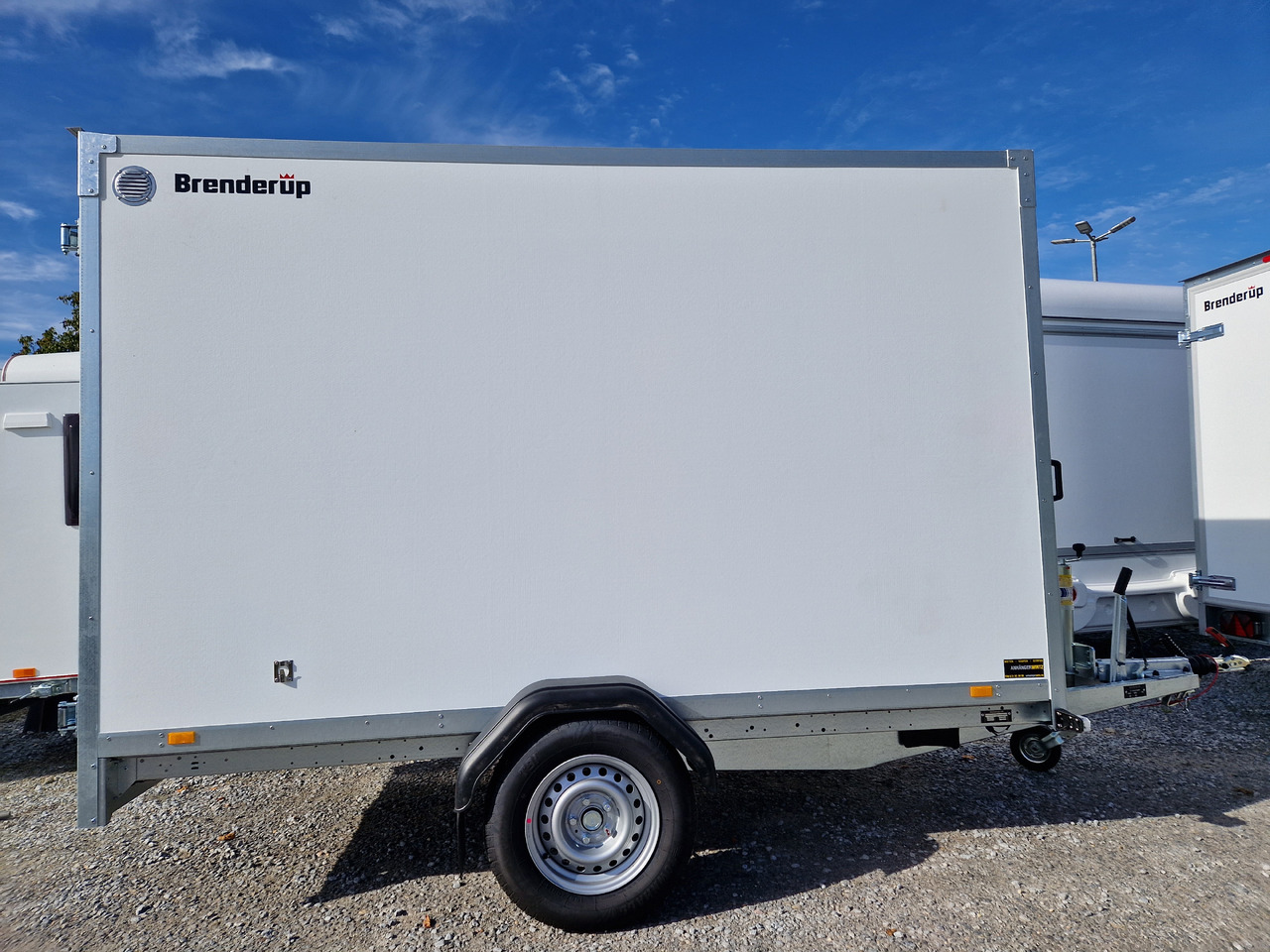 Brenderup Cargo Dynamic CD300 BD 300x155x185cm Hecktüren Wabenwände (M) 1300kg - Koffer Anhänger: das Bild 4 Brenderup Cargo Dynamic CD300 BD 300x155x185cm Hecktüren Wabenwände (M) 1300kg - Koffer Anhänger: das Bild 4