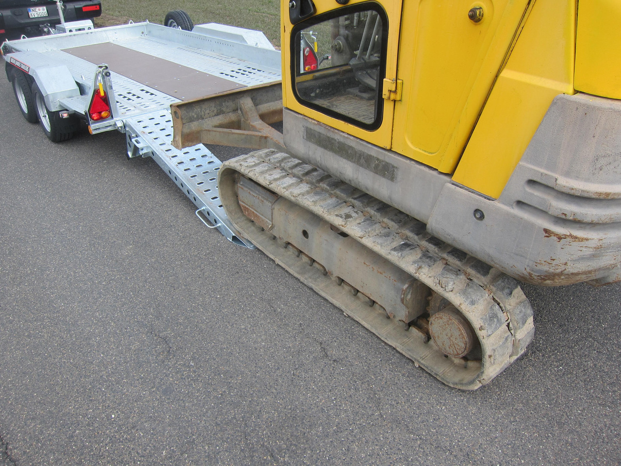 Brian James Digger Plant 543-3217-35 320x170cm Schaufelablage Rampen Reserverad 3500kg - Baumaschinenanhänger: das Bild 3 Brian James Digger Plant 543-3217-35 320x170cm Schaufelablage Rampen Reserverad 3500kg - Baumaschinenanhänger: das Bild 3