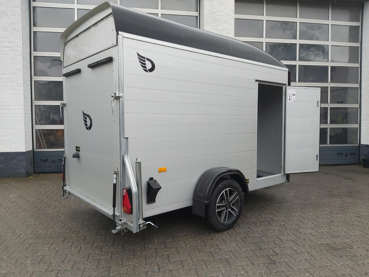 Cargo Roadster 300 300x150x184cm Alu Poly black Seitentür Alufelgen Pullman 100 km/H 1300kg – Leasing Cargo Roadster 300 300x150x184cm Alu Poly black Seitentür Alufelgen Pullman 100 km/H 1300kg: das Bild 7