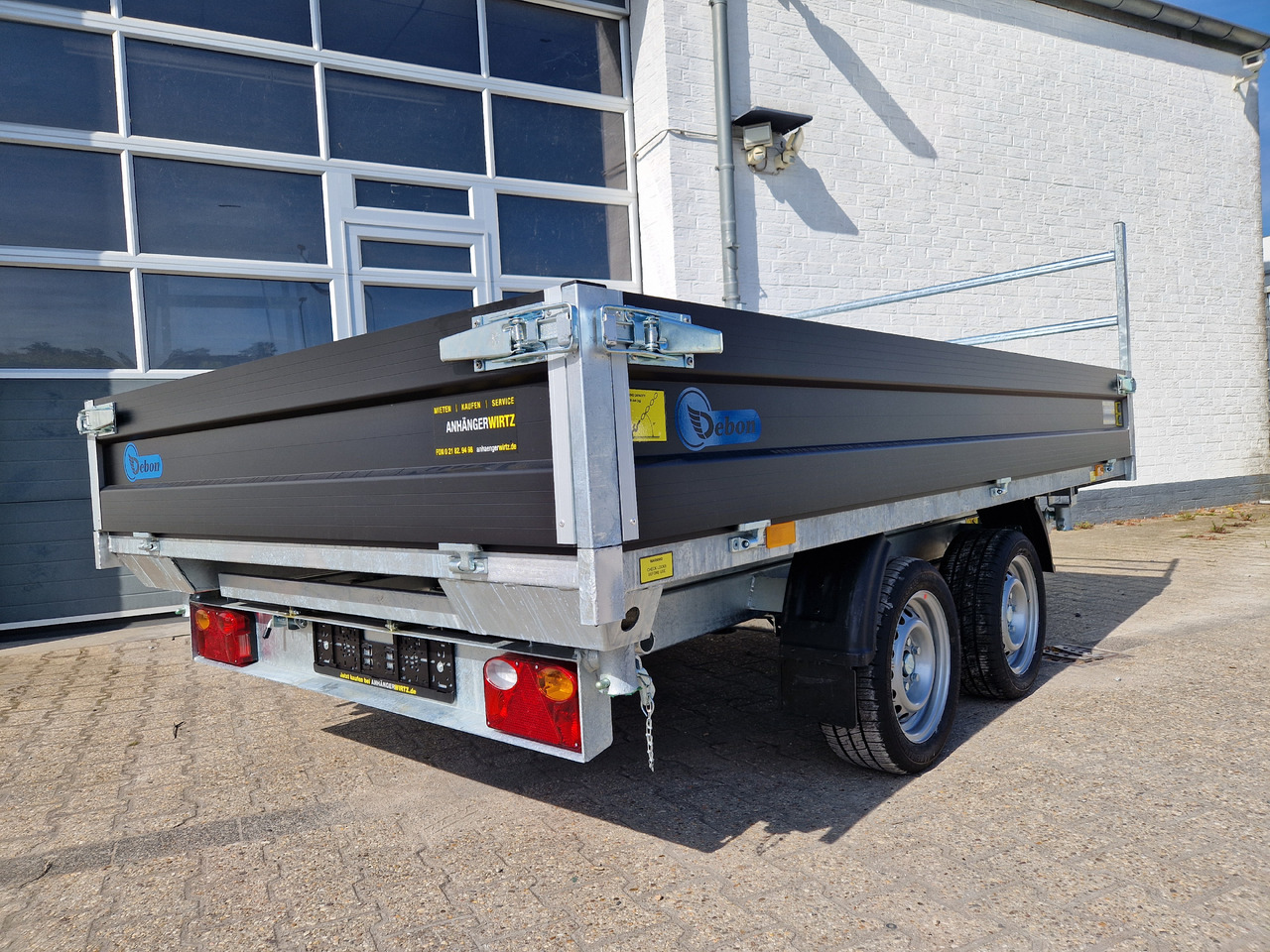 Cheval Liberte Kipper PW 3.3 35 black 330x180x35cm Elektro 3500kg Modell 09.2024 - Kipper Anhänger: das Bild 5 Cheval Liberte Kipper PW 3.3 35 black 330x180x35cm Elektro 3500kg Modell 09.2024 - Kipper Anhänger: das Bild 5