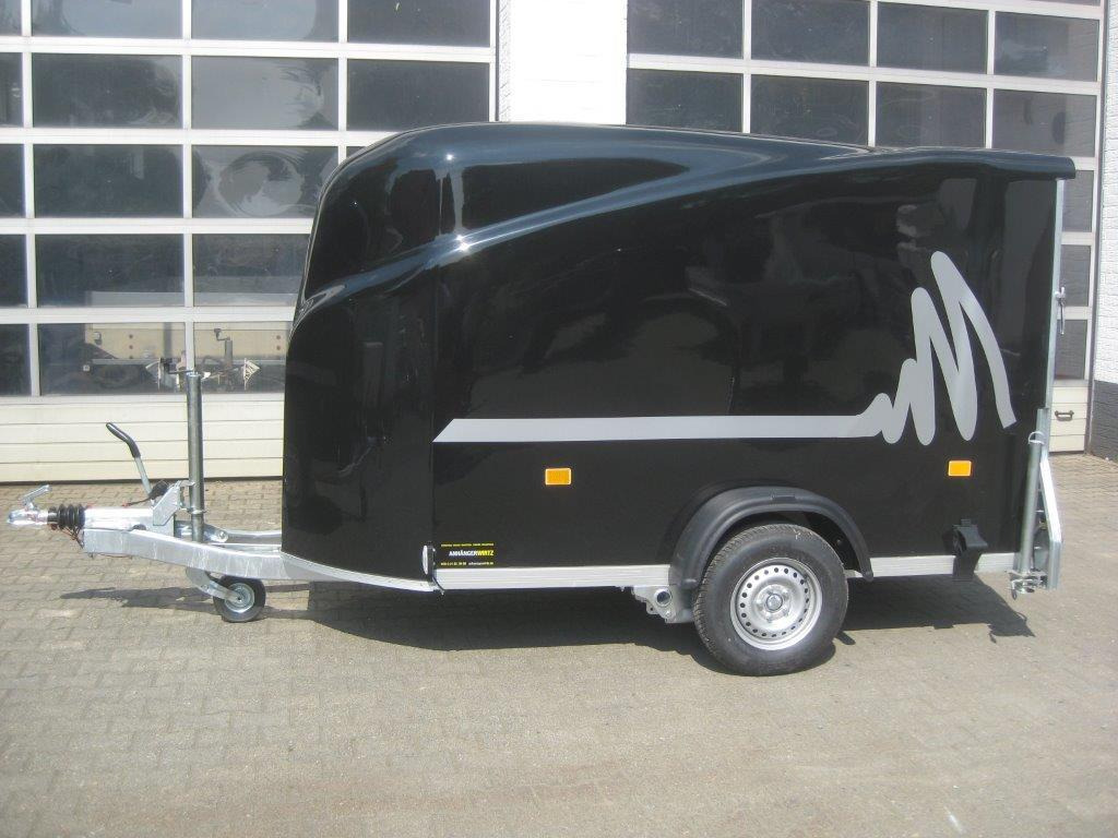 Debon Cargo 1300 300x152x168cm black aerodynamik Pullman II 100km/H 1300kg Modell 2024 - Koffer Anhänger: das Bild 4 Debon Cargo 1300 300x152x168cm black aerodynamik Pullman II 100km/H 1300kg Modell 2024 - Koffer Anhänger: das Bild 4