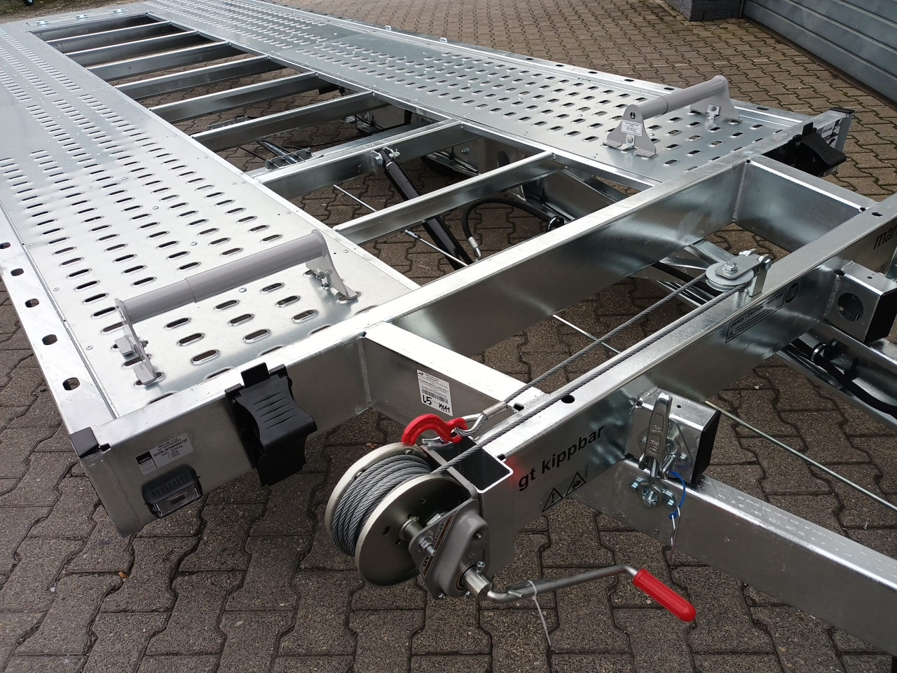 Martz Cartrailer GT KIPP 480/2 3T 480x205cm Profi Lohr Stahl Winde 10" 3000kg 100km/H – Leasing Martz Cartrailer GT KIPP 480/2 3T 480x205cm Profi Lohr Stahl Winde 10" 3000kg 100km/H: das Bild 9