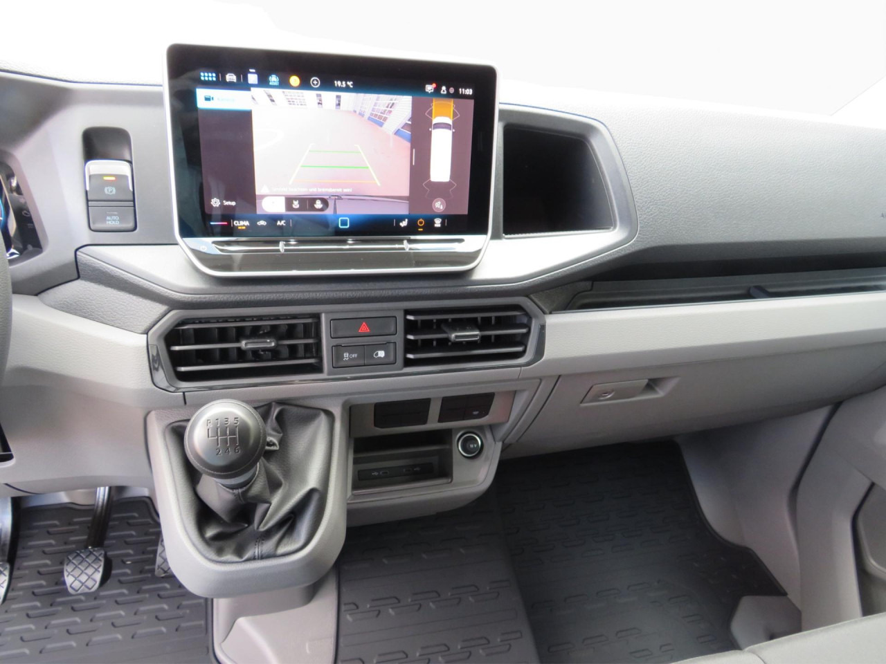 VOLKSWAGEN Crafter 30 L3H3 Kasten Klima ZV - Kleintransporter: das Bild 3 VOLKSWAGEN Crafter 30 L3H3 Kasten Klima ZV - Kleintransporter: das Bild 3