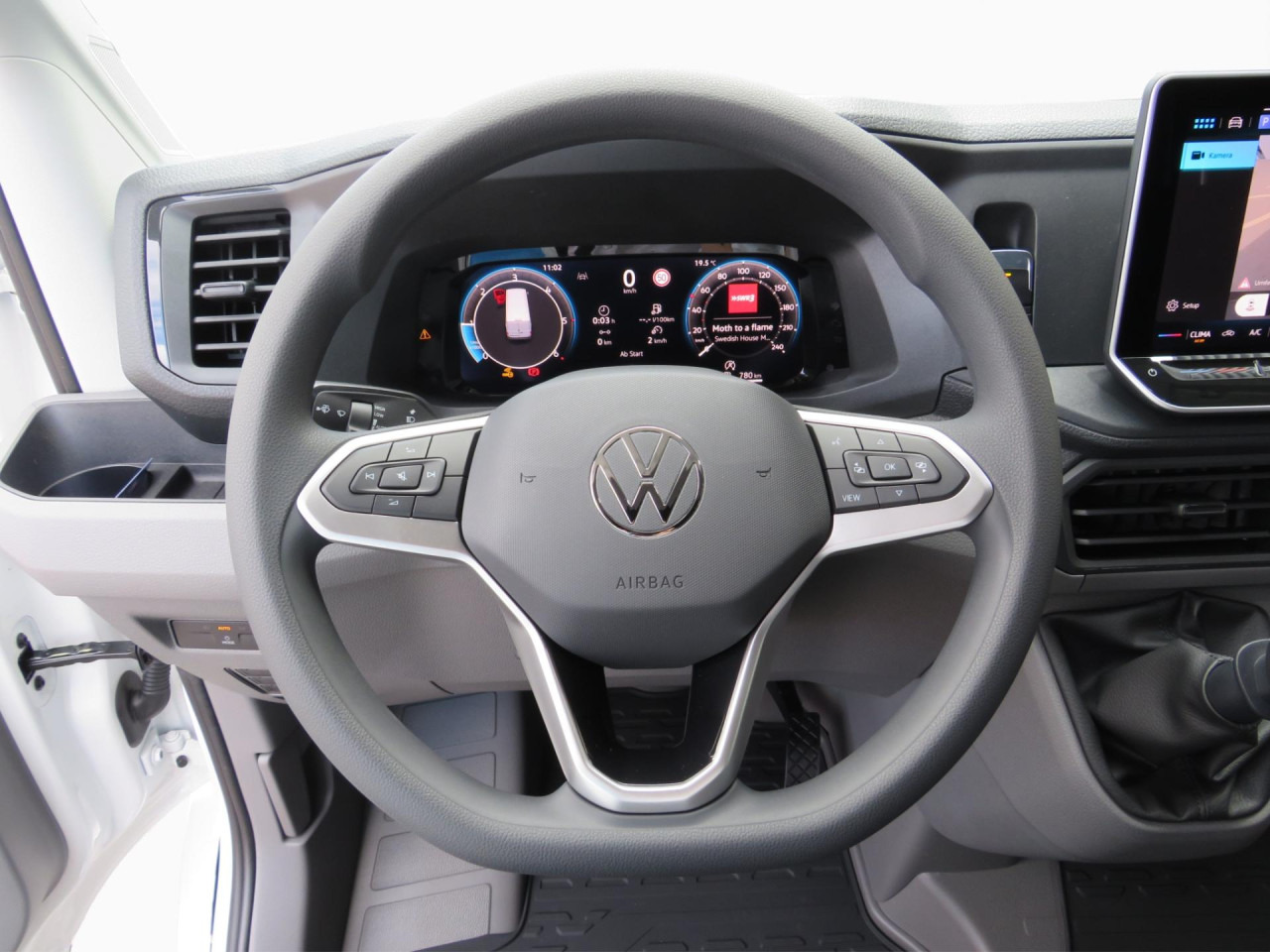 VOLKSWAGEN Crafter 30 L3H3 Kasten Klima ZV - Kleintransporter: das Bild 2 VOLKSWAGEN Crafter 30 L3H3 Kasten Klima ZV - Kleintransporter: das Bild 2