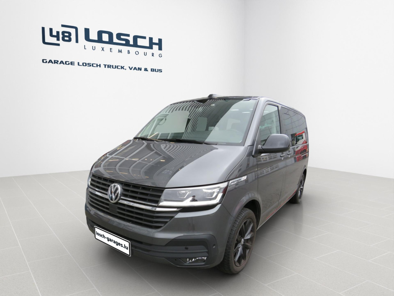 VOLKSWAGEN T6.1 Multivan Comfortline Edition Court Bluetooth - PKW: das Bild 1 VOLKSWAGEN T6.1 Multivan Comfortline Edition Court Bluetooth - PKW: das Bild 1