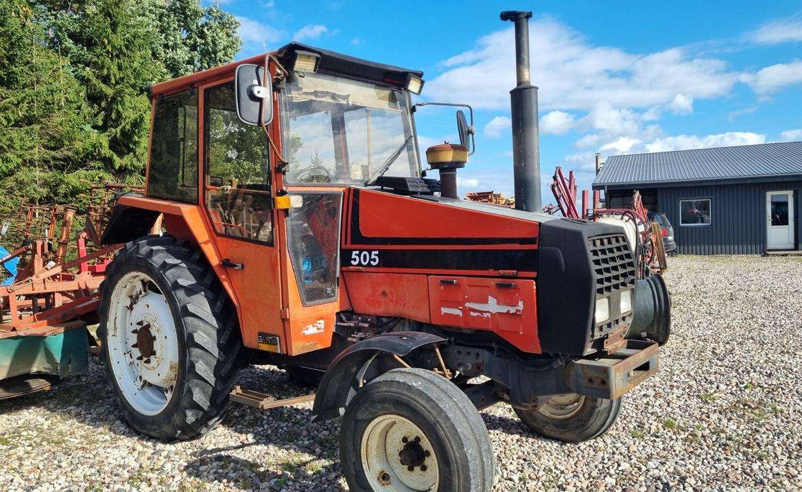 Valmet 505 - Traktor: das Bild 1 Valmet 505 - Traktor: das Bild 1