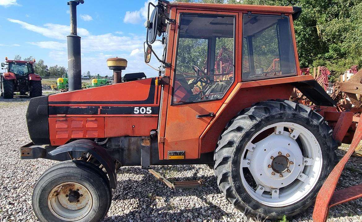 Valmet 505 - Traktor: das Bild 2 Valmet 505 - Traktor: das Bild 2