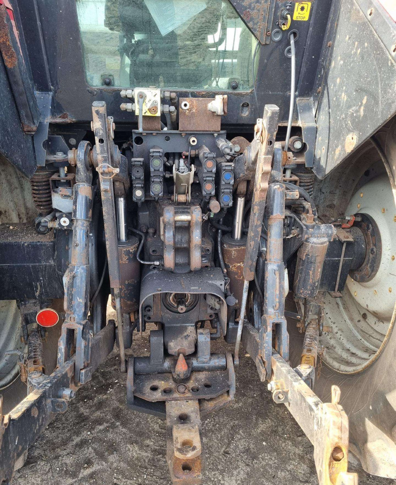 Traktor Valtra T190: das Bild 7