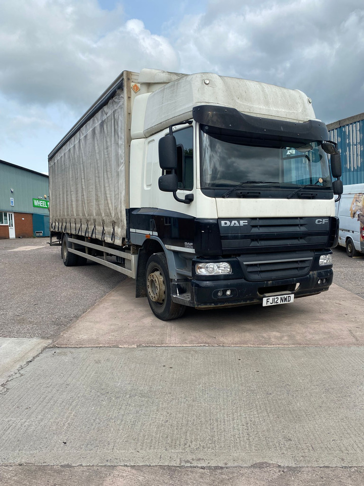 DAF CF 65 250 - Plane LKW: das Bild 2 DAF CF 65 250 - Plane LKW: das Bild 2