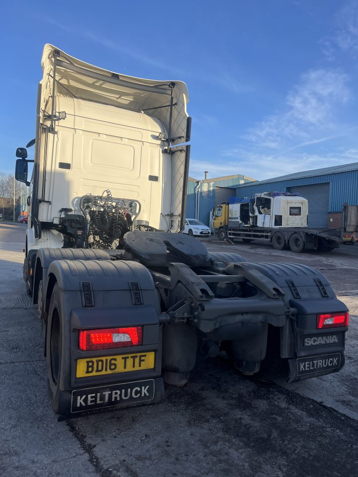 Scania R450 6X2 - Sattelzugmaschine: das Bild 4 Scania R450 6X2 - Sattelzugmaschine: das Bild 4