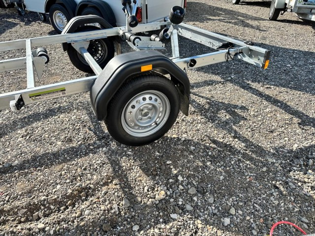 Brenderup Brenderup Premium 180750UBL, 750 kg ZG, 100 km/h, 5,5 m - Bootstrailer: das Bild 5 Brenderup Brenderup Premium 180750UBL, 750 kg ZG, 100 km/h, 5,5 m - Bootstrailer: das Bild 5