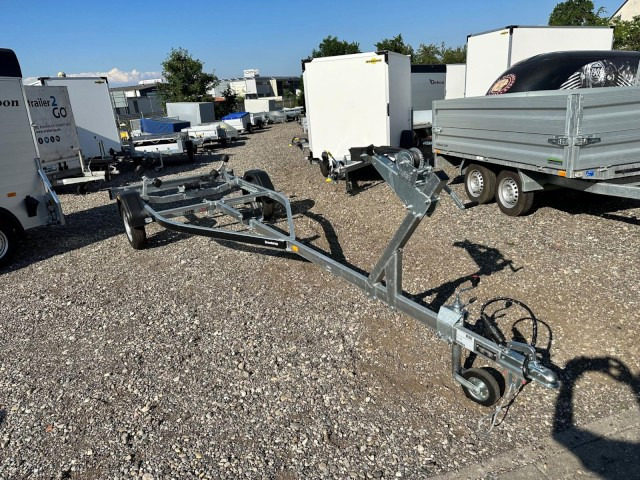 Brenderup Brenderup Premium 180750UBL, 750 kg ZG, 100 km/h, 5,5 m - Bootstrailer: das Bild 1 Brenderup Brenderup Premium 180750UBL, 750 kg ZG, 100 km/h, 5,5 m - Bootstrailer: das Bild 1