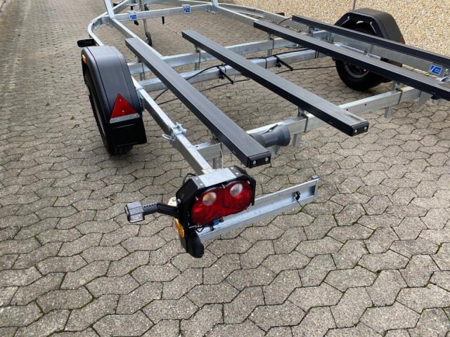 Brenderup Doppel Jetski Premium PWC21200B RAX , 1,2 to., 3,8m - Bootstrailer: das Bild 3 Brenderup Doppel Jetski Premium PWC21200B RAX , 1,2 to., 3,8m - Bootstrailer: das Bild 3