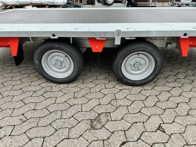 Brian James Cargo Connect Universalanhänger 476-4021-35-2-12, 4000 x 2150 mm, 3,5 to., 12 Zoll - PKW Anhänger: das Bild 4 Brian James Cargo Connect Universalanhänger 476-4021-35-2-12, 4000 x 2150 mm, 3,5 to., 12 Zoll - PKW Anhänger: das Bild 4