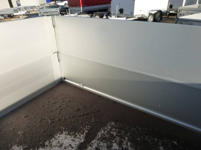 Humbaur HA 132513 mit KV und Bordwandaufsatz, 1300 kg, 2510 x 1310 x 350mm - PKW Anhänger: das Bild 3 Humbaur HA 132513 mit KV und Bordwandaufsatz, 1300 kg, 2510 x 1310 x 350mm - PKW Anhänger: das Bild 3