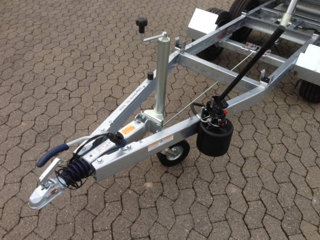 Humbaur HUK 272715 Heckkipper 2,7 t. 2680 x 1500 x 300mm - Kipper Anhänger: das Bild 3 Humbaur HUK 272715 Heckkipper 2,7 t. 2680 x 1500 x 300mm - Kipper Anhänger: das Bild 3