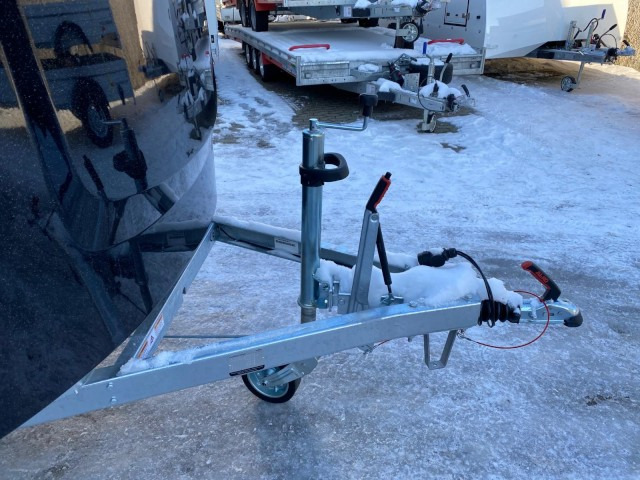 Humbaur Poly-Alu Koffer HKPA 263217, 2,6 to. 100 km/h, 3280 x 1770 x 1800 mm - Koffer Anhänger: das Bild 4 Humbaur Poly-Alu Koffer HKPA 263217, 2,6 to. 100 km/h, 3280 x 1770 x 1800 mm - Koffer Anhänger: das Bild 4