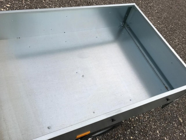 Neptun GN052, N5-145, City 400 kg 1450 x 980 x 300 mm - PKW Anhänger: das Bild 3 Neptun GN052, N5-145, City 400 kg 1450 x 980 x 300 mm - PKW Anhänger: das Bild 3