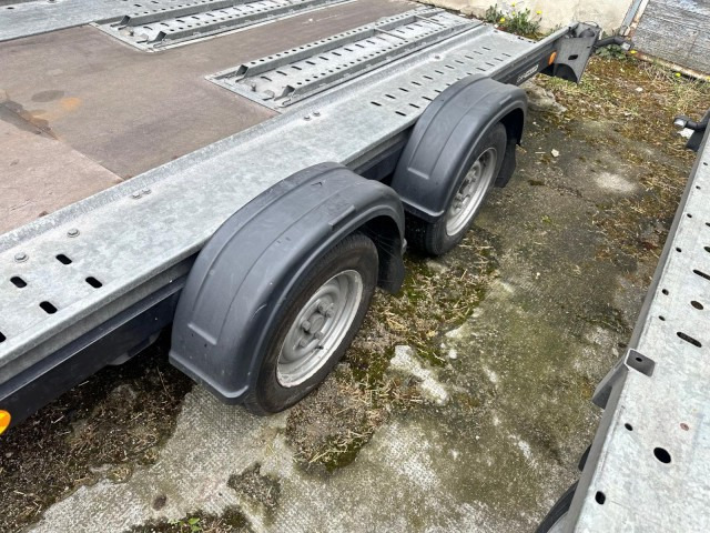 Tema Temared Carkeeper 4520S Autotransporter 4510 x 2010 mm, - Autotransporter Anhänger: das Bild 4 Tema Temared Carkeeper 4520S Autotransporter 4510 x 2010 mm, - Autotransporter Anhänger: das Bild 4