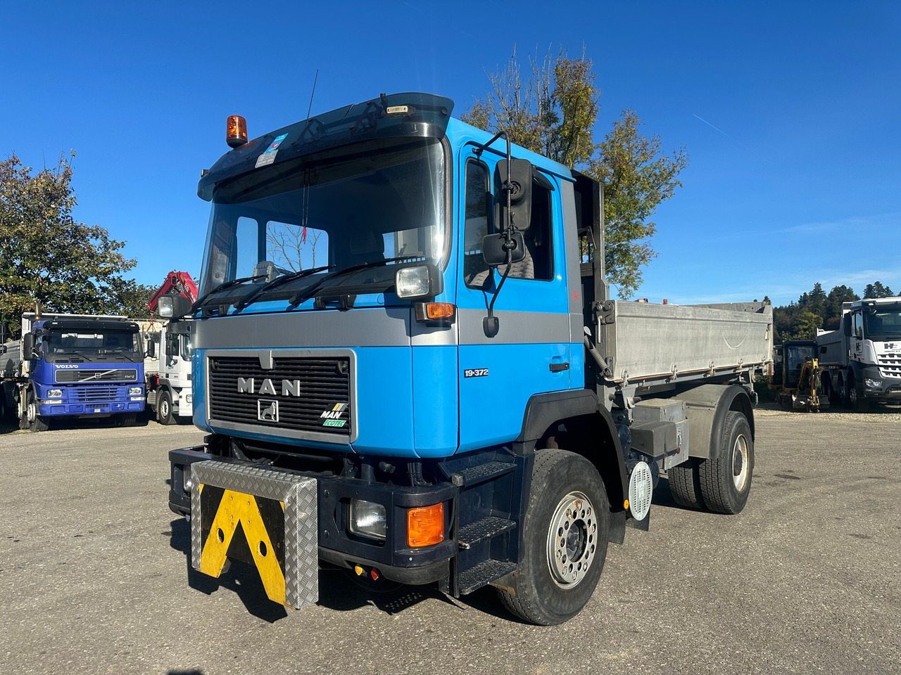MAN 19.372 4x2 Kipper & Winterdienst - Kipper: das Bild 1 MAN 19.372 4x2 Kipper & Winterdienst - Kipper: das Bild 1