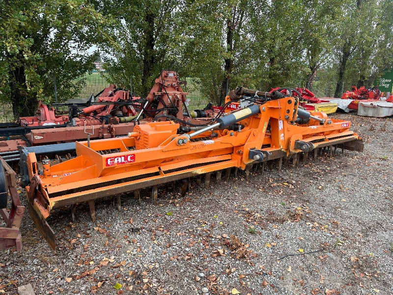 Falc Super Magnum 6000 P - Kreiselegge: das Bild 3 Falc Super Magnum 6000 P - Kreiselegge: das Bild 3