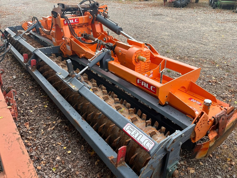 Falc Super Magnum 6000 P - Kreiselegge: das Bild 5 Falc Super Magnum 6000 P - Kreiselegge: das Bild 5