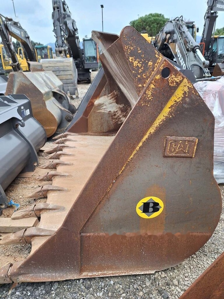 Caterpillar Loader bucket 3300 mm - Ladeschaufel: das Bild 2 Caterpillar Loader bucket 3300 mm - Ladeschaufel: das Bild 2