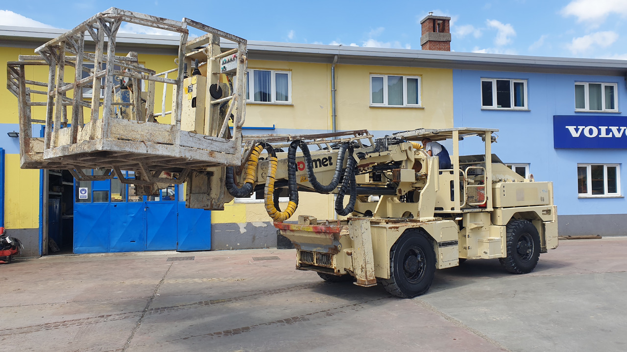 Normet Himec 9905 BT - Bergbaumaschine: das Bild 1 Normet Himec 9905 BT - Bergbaumaschine: das Bild 1