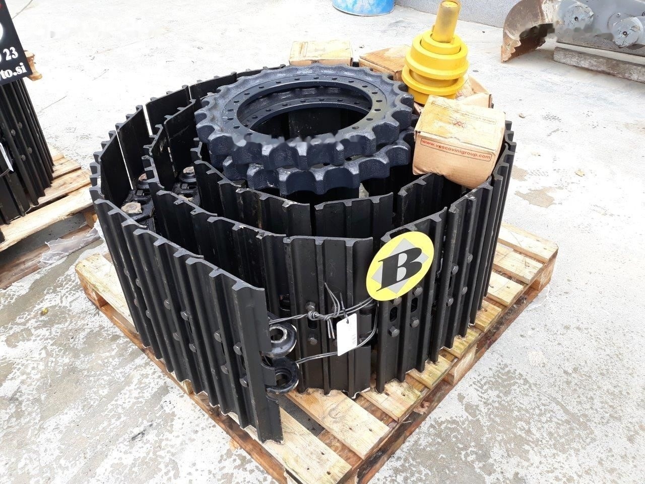 - Kette für Bagger: das Bild 1 - Kette für Bagger: das Bild 1