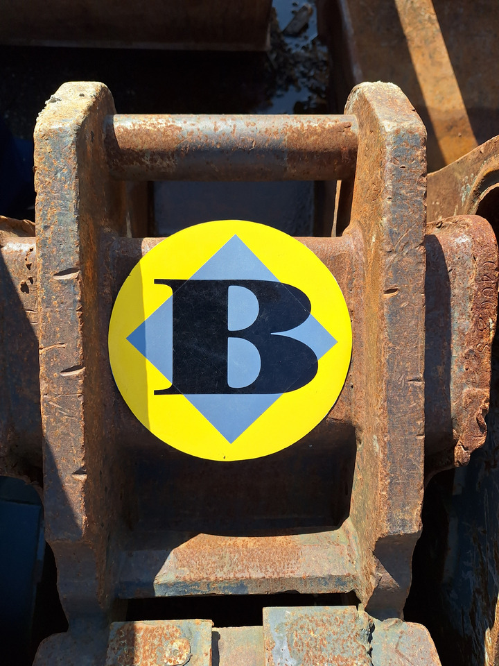 Trenching bucket 420 mm - Baggerschaufel: das Bild 3 Trenching bucket 420 mm - Baggerschaufel: das Bild 3