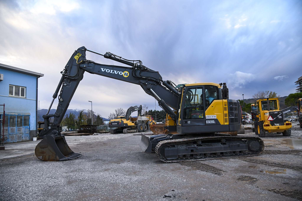 VOLVO ECR235EL - Kettenbagger: das Bild 3 VOLVO ECR235EL - Kettenbagger: das Bild 3