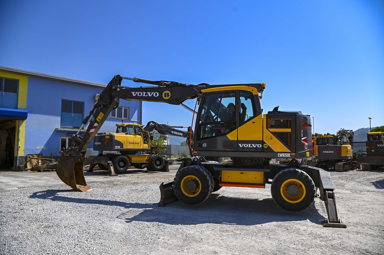 VOLVO EWR150E - Radlader: das Bild 3 VOLVO EWR150E - Radlader: das Bild 3